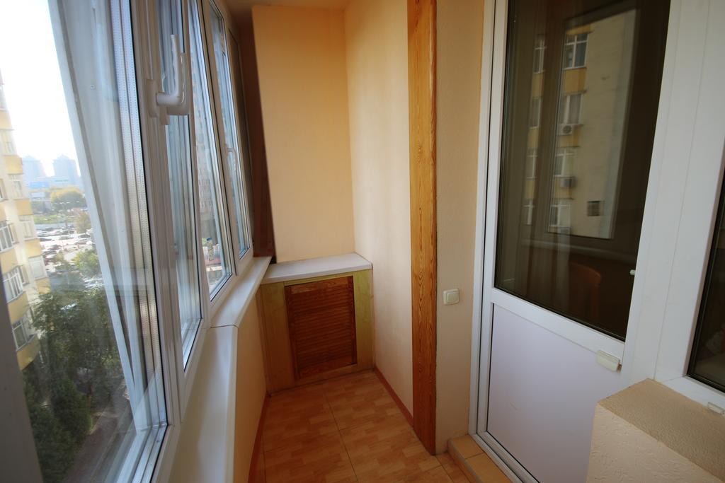 Inn Home Apartments - Livoberezhna Kiev Exterior foto