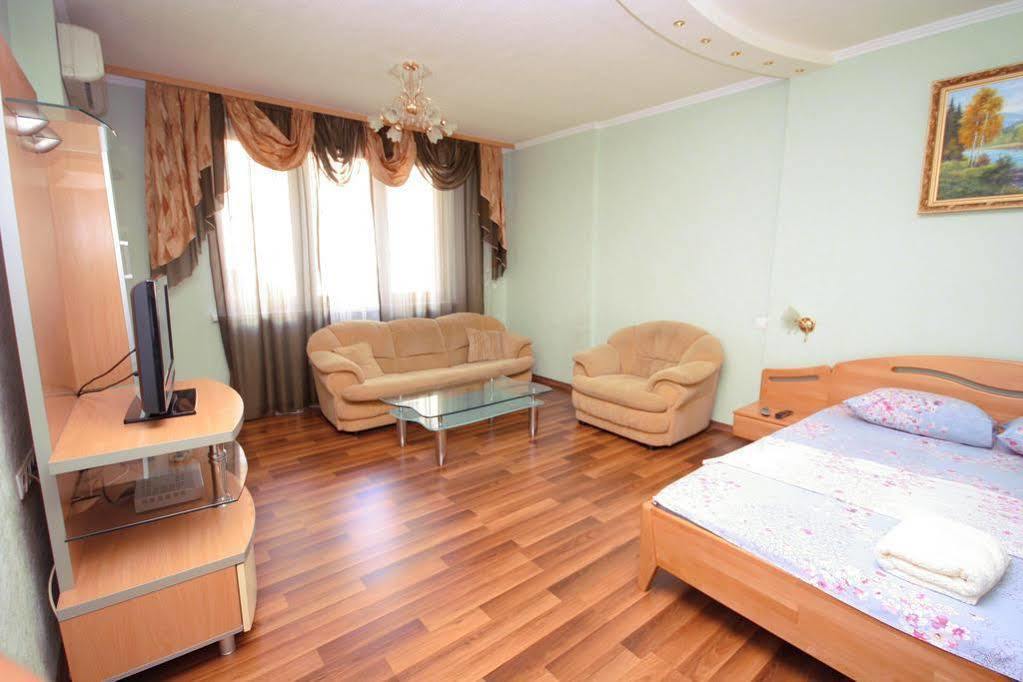 Inn Home Apartments - Livoberezhna Kiev Exterior foto