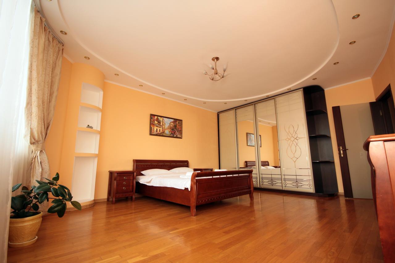 Inn Home Apartments - Livoberezhna Kiev Exterior foto